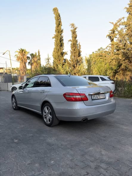 مرسيدس E200 2011 - صورة 5