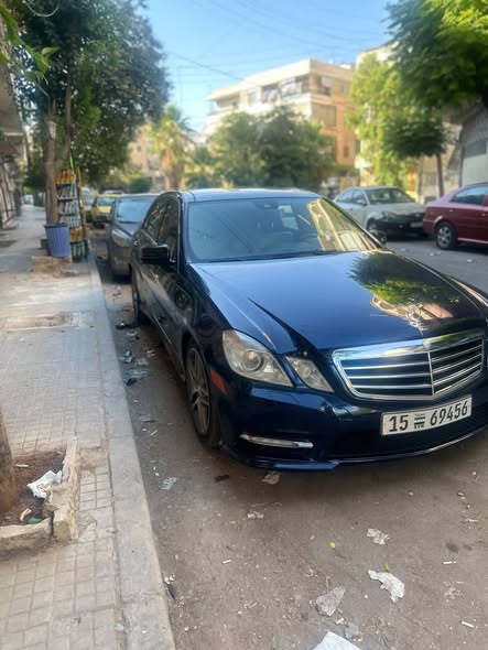 مرسيدس E350 2012 - صورة 2