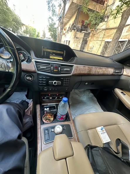 مرسيدس E350 2012 - صورة 5
