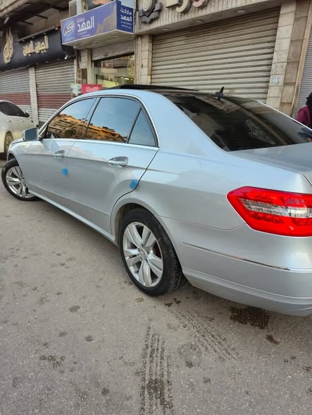 مرسيدس E350 2012 - صورة 3