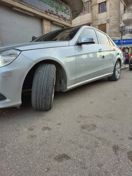 مرسيدس E350 2012 - صورة 4