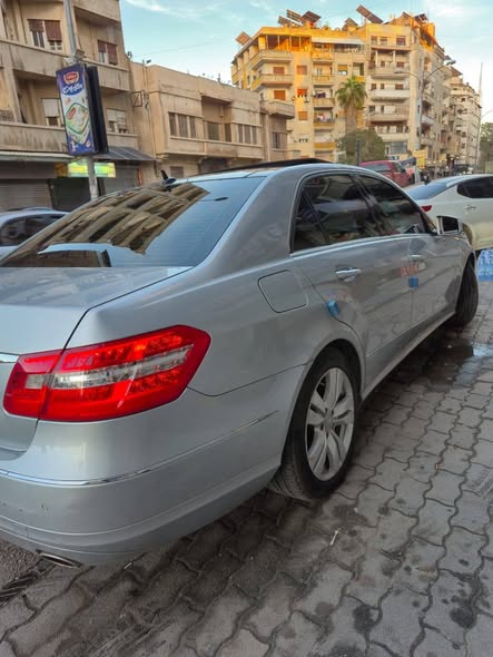 مرسيدس E350 2012 - صورة 5