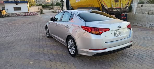 كيا K5 2011 - صورة 1