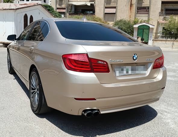 بي إم دبليو 528i 2013 - صورة 3