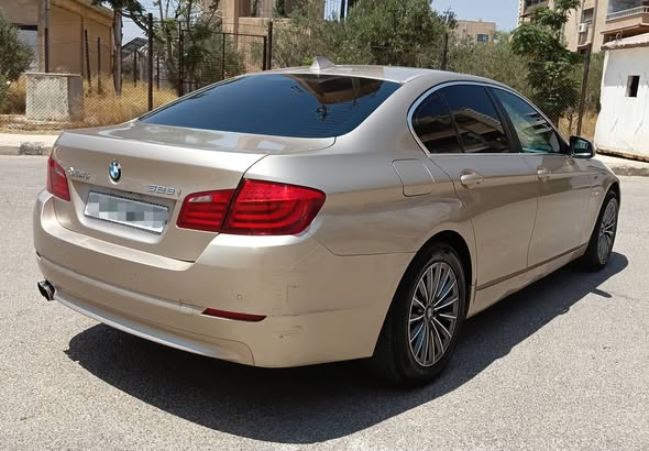 بي إم دبليو 528i 2013 - صورة 4