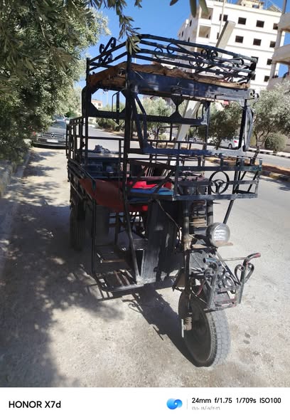 سوزوكي تاروت 1986 - صورة 1