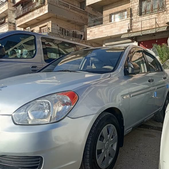 هيونداي فيرنا 2007 - صورة 2
