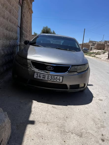 كيا فورتي 2010 - صورة 1