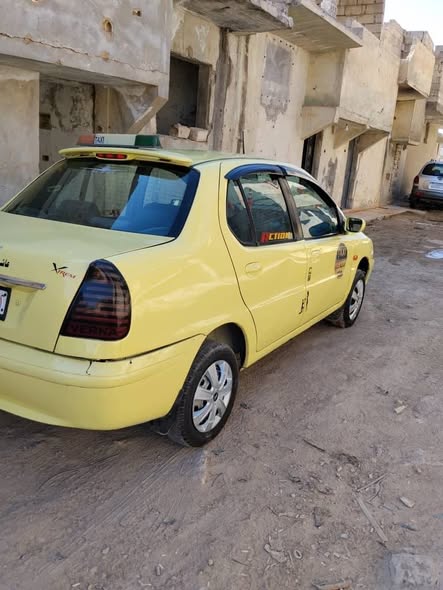 هيونداي فيرنا 2009 - صورة 2