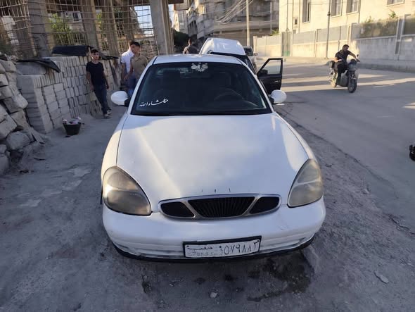 دايو نوبيرا 2002 - صورة 1