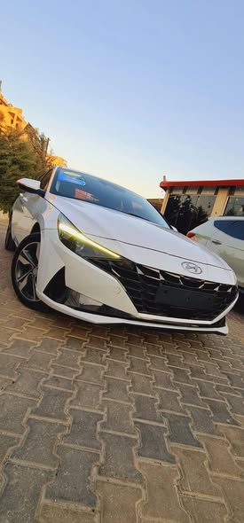هيونداي افانتي 2021 - صورة 2