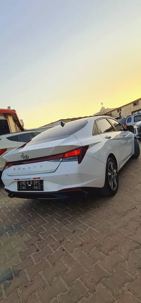 هيونداي افانتي 2021 - صورة 3
