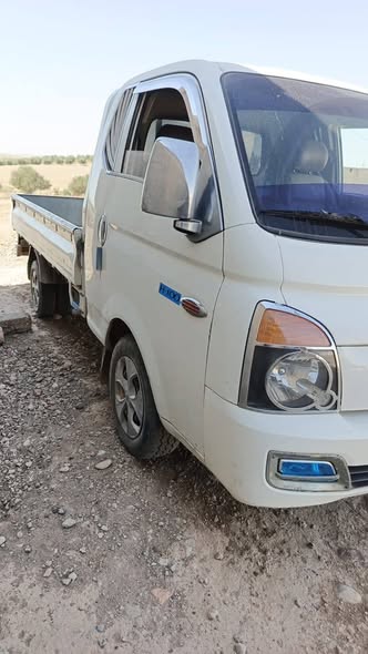هيونداي H-100 2017 - صورة 4