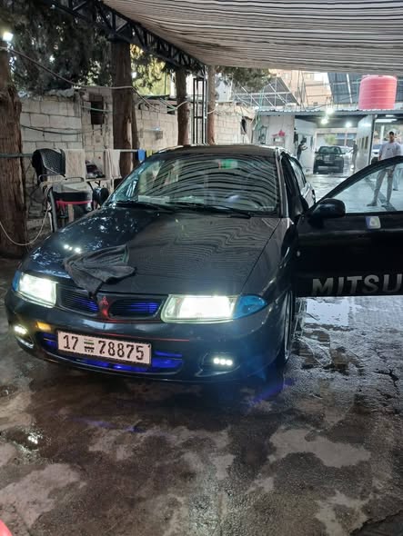 ميتسوبيشي لانسر 1996 - صورة 4