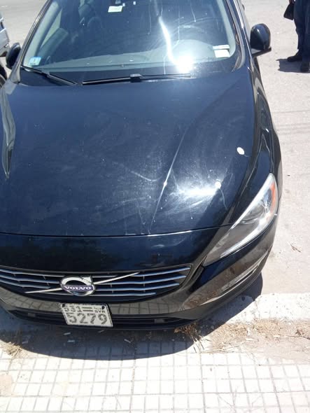 فولفو S60 2012 - صورة 1
