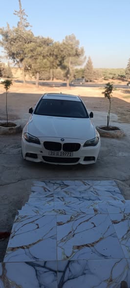 بي ام دبليو 520 2011 - صورة 4