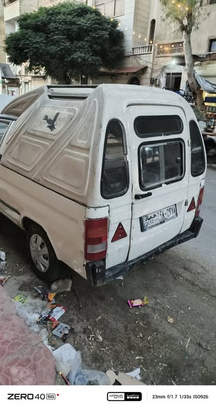 سكودا Pickup 1995 - صورة 2