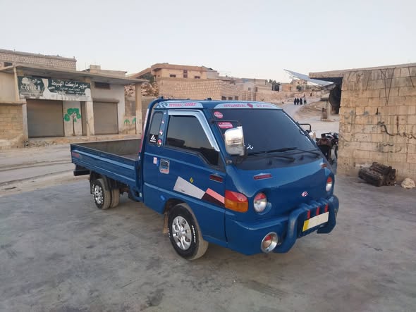 هيونداي بورتر 2000 - صورة 1