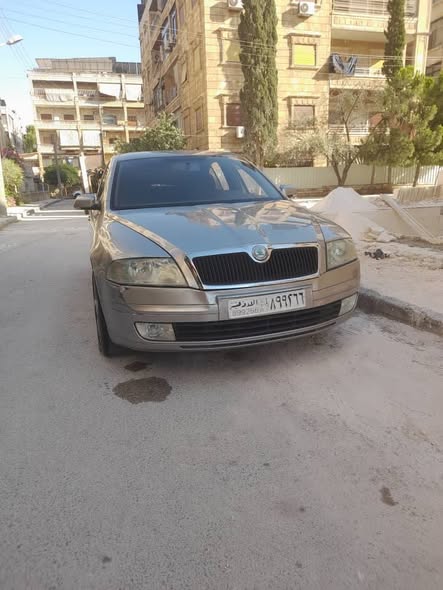 سكودا اوكتافيا 2007 - صورة 1
