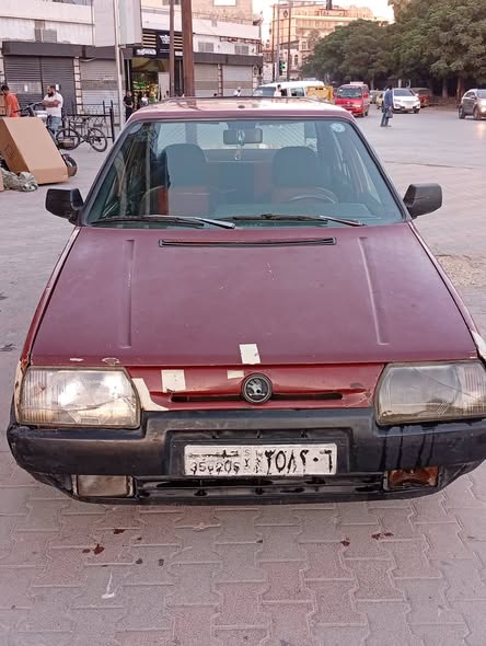 سكودا فورمان 1995 - صورة 4
