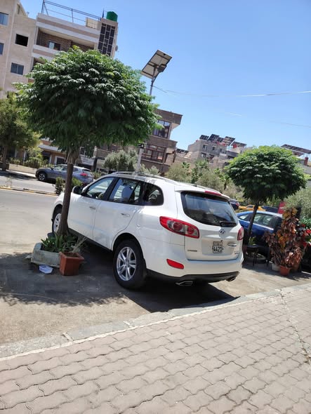 هيونداي سنتافيه 2012 - صورة 2