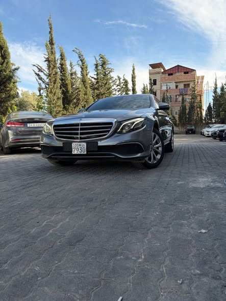 مرسيدس e300 2018 - صورة 3