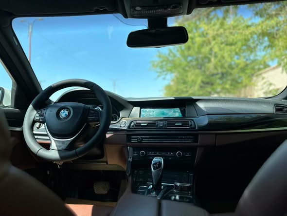 بي إم دبليو 535i 2014 - صورة 3