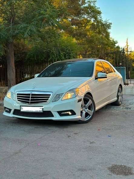 مرسيدس E350 2011 - صورة 3