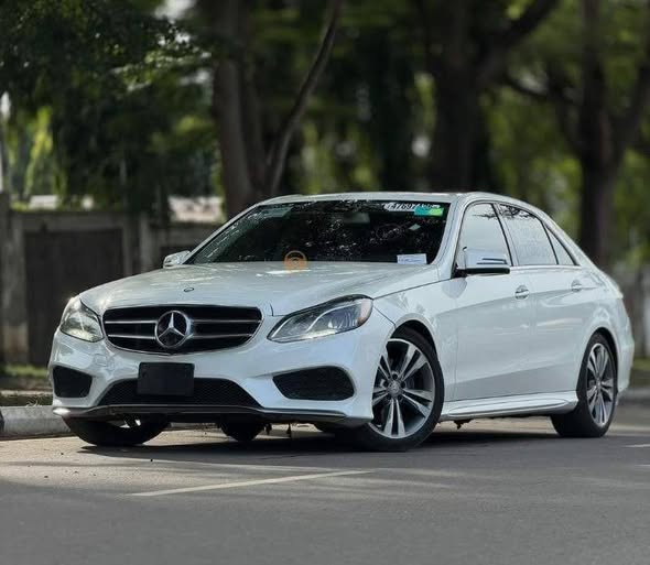 مرسيدس E350 2015 - صورة 2