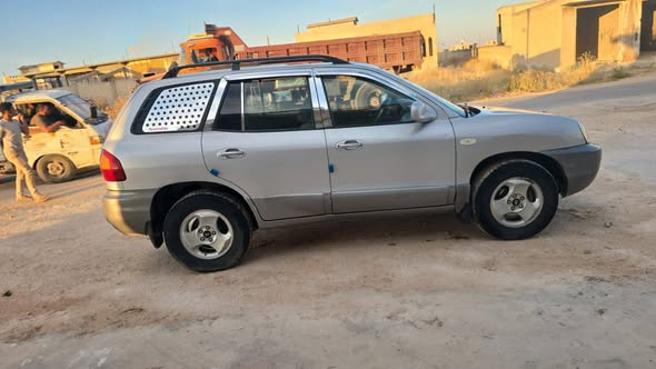 هيونداي سنتافي 2003 - صورة 4
