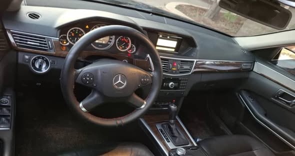 مرسيدس E220 2012 - صورة 3