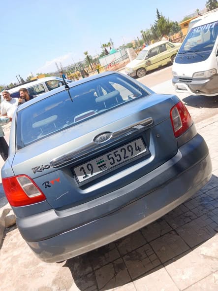 كيا ريو 2009 - صورة 4