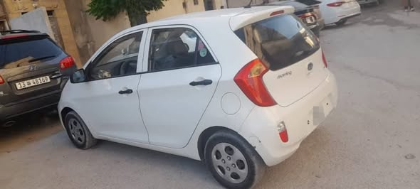 كيا بيكانتو 2013 - صورة 3