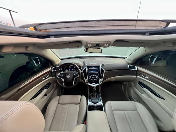 كاديلاك SRX 2016 - صورة 5