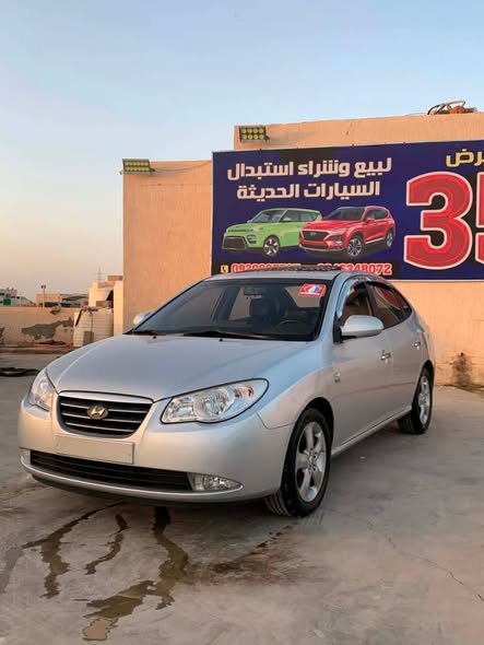هونداي افانتي 2008 - صورة 4