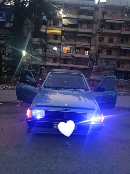 ميتسوبيشي لانسر 1983 - صورة 2