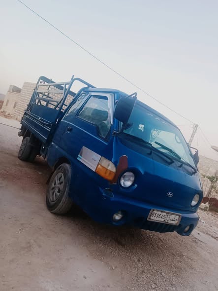 هونداي H100 2001 - صورة 2