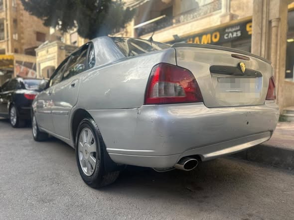 بروتون واجا 2001 - صورة 1