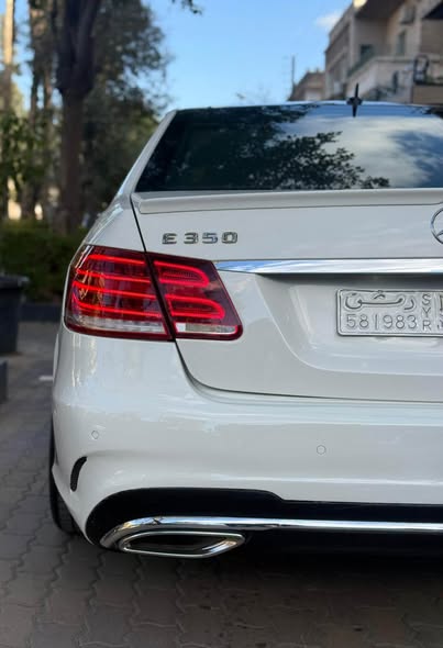 مرسيدس E350 2010 - صورة 4