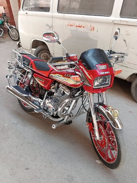 امجد العقاد 150 2025 - صورة 1