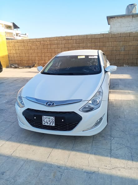 هيونداي سوناتا 2012 - صورة 1