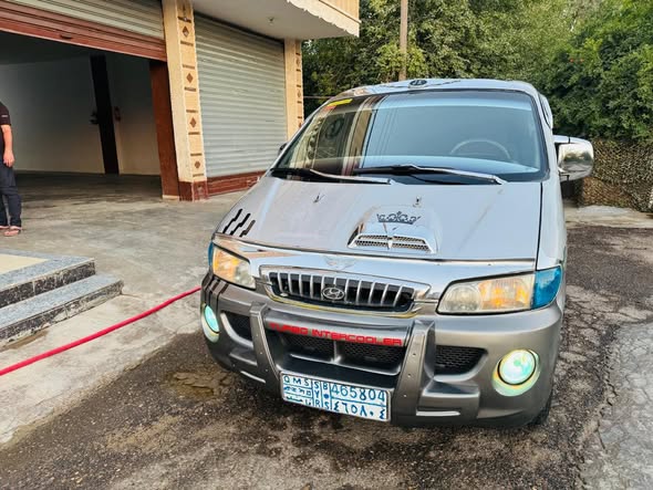 هيونداي H-1 2003 - صورة 5