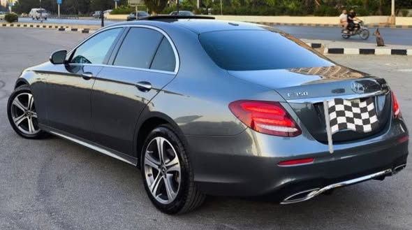 مرسيدس E350 2020 - صورة 3
