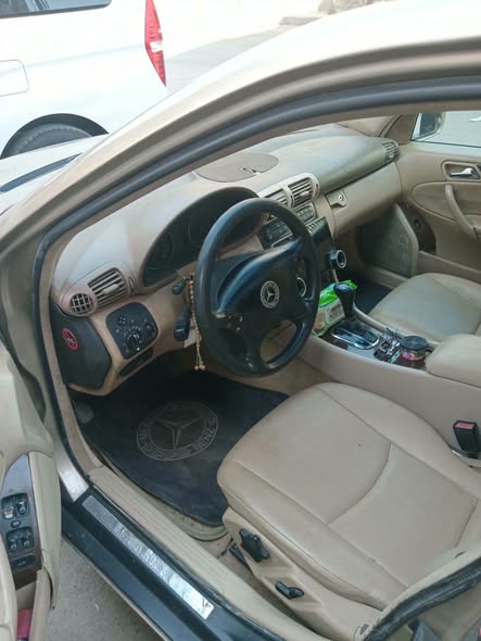 مرسيدس C240 2002 - صورة 4