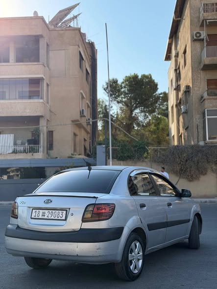 كيا ريو 2006 - صورة 1