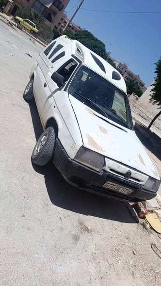سكودا بيك أب 1995 - صورة 3