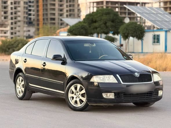 سكودا اوكتافيا 2006 - صورة 2