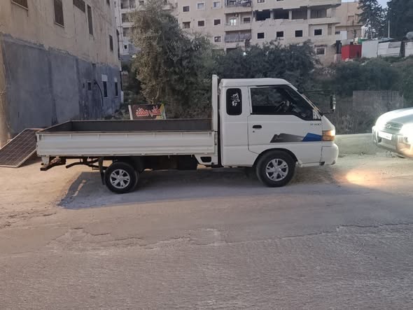 هونداي H-100 2001 - صورة 2