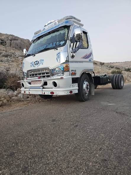 هيونداي HD72 2011 - صورة 4