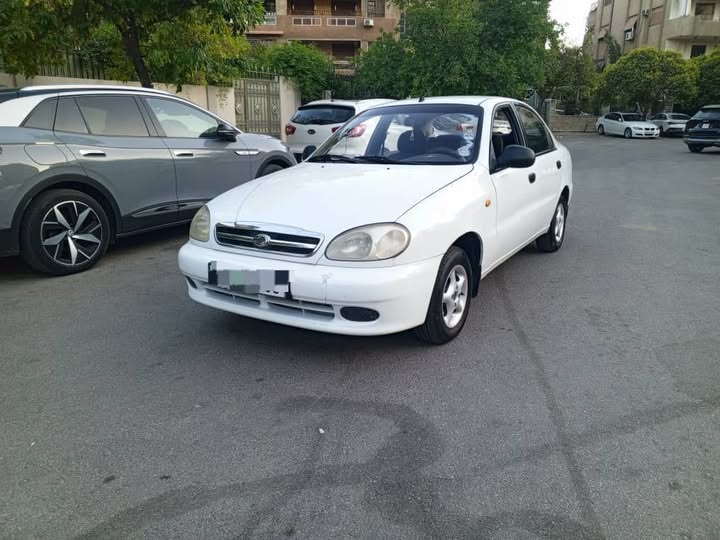 دايو لانوس 2010